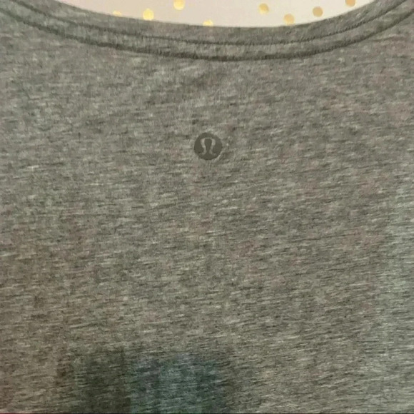 Lululemon Grey Top - Picture 5 of 7